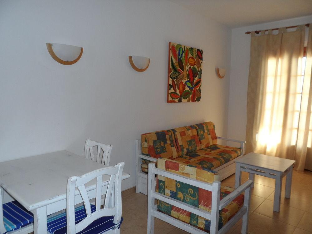 Apartamentos El Bergantin Menorca Club (Adults Only) Es Mercadal Extérieur photo